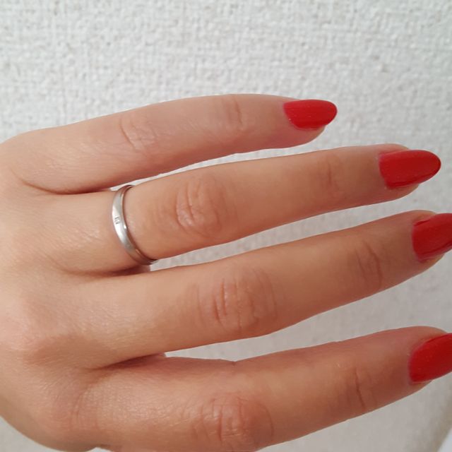 【insembre(インセンブレ)の口コミ】 お互いが気に入ったデザイン
飽きのこないシンプルなデザイン
価格も手頃…