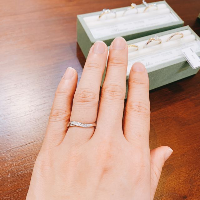 【LAPAGE x garden(ラパージュxガーデン)の口コミ】 ウェーブのデザインはどこの店舗にもありますが、ここまではっきりとウェ…