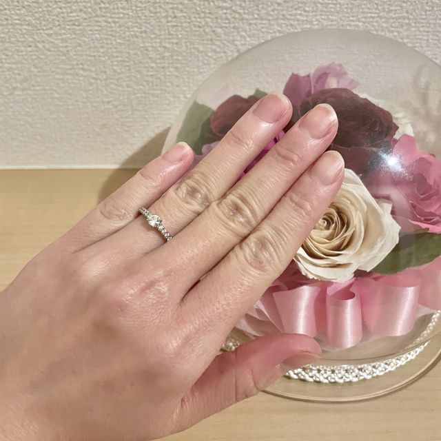 【MIKIMOTO(ミキモト)の口コミ】 当初は一粒ダイヤタイプを検討していましたが、何気なく試着したところ、…