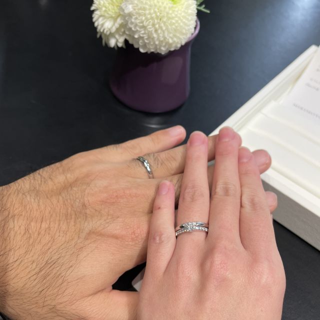 【MIKIMOTO(ミキモト)の口コミ】 当初は一粒ダイヤタイプを検討していましたが、何気なく試着したところ、…