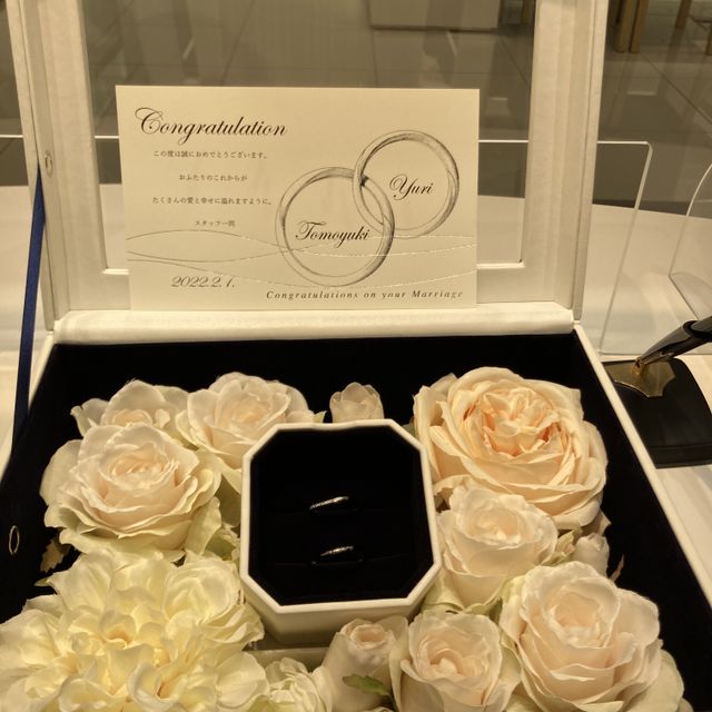 【4℃ BRIDAL(ヨンドシーブライダル)の口コミ】 ペアリングの時からディズニーデザインの物を選んだので、結婚指輪もディ…