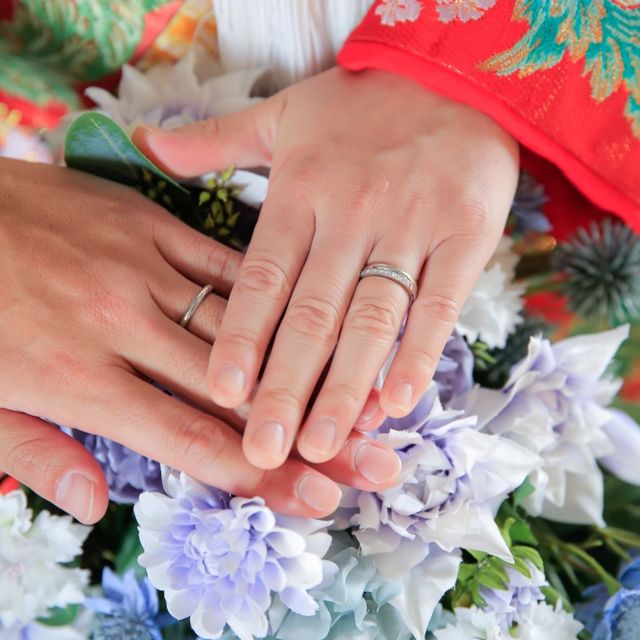 【ラザール ダイヤモンド(LAZARE DIAMOND)の口コミ】 正直ブランドや形にあまりこだわりがありませんでした。婚約指輪も重ね付…