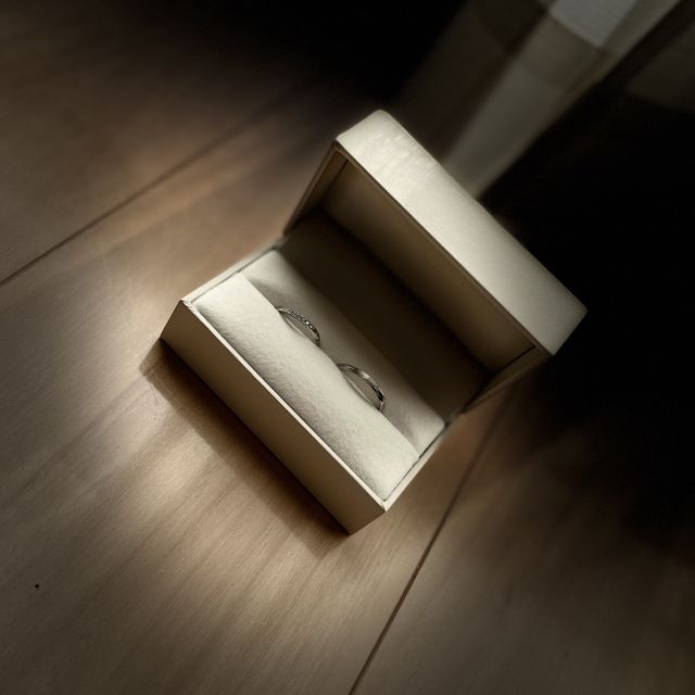 【RosettE(ロゼット)の口コミ】 2人で選びに行き、2人ともこれがいいということで決めました。
どちらも斜…