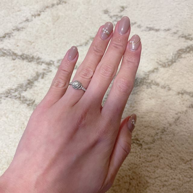 【ショーメ(CHAUMET)の口コミ】 人と被らず、普段使いできるthe婚約指輪でないものを探していました。そん…