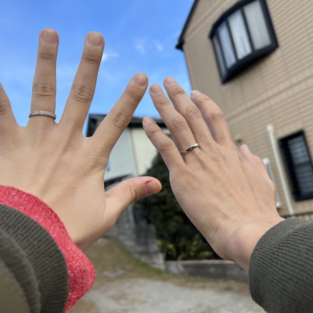 【4℃ BRIDAL(ヨンドシーブライダル)の口コミ】 元々私自身が指輪にダイヤが
沢山ついてるのに元々憧れがありました。

そ…