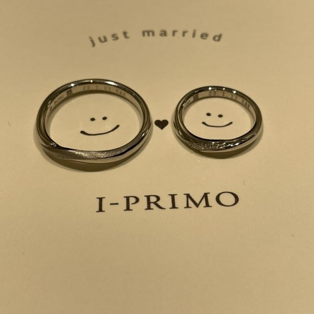 【アイプリモ(I-PRIMO)の口コミ】 指輪のデザインがとても良く、手になじむウェーブのデザインが気に入りま…