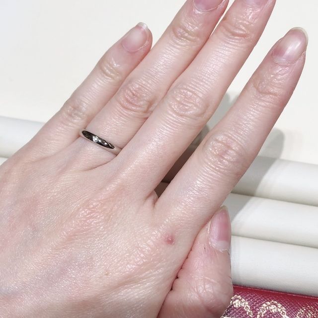 【カルティエ(Cartier)の口コミ】 デザインはまさに求めていた感じでした。大きすぎず、でもやはり輝きは欲…