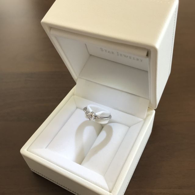 【STAR JEWELRY(スタージュエリー)の口コミ】 妻の通学路の近くにこのブランドの店舗があり、とても思い入れがあったこ…