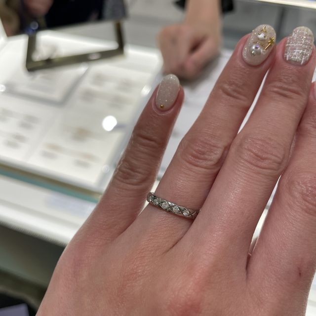【シャネル(CHANEL)の口コミ】 結婚指輪の条件として、人と被りにくくデザイン性のあるもの、そしてダイ…