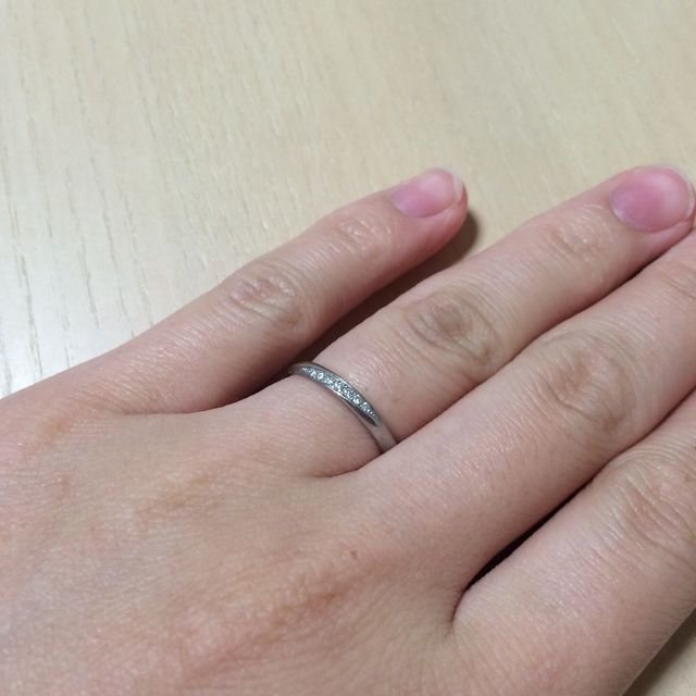 【Princess Bijou(プリンセス・ビジュー)の口コミ】 結婚指輪は普段から付けっ放しにするつもりでいたのであまりゴテゴテした…