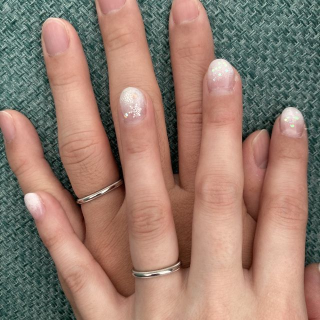 【ティファニー(Tiffany & Co.)の口コミ】 一つ10万前後、二つで20万前後になる指輪を探していました。また、シンプ…