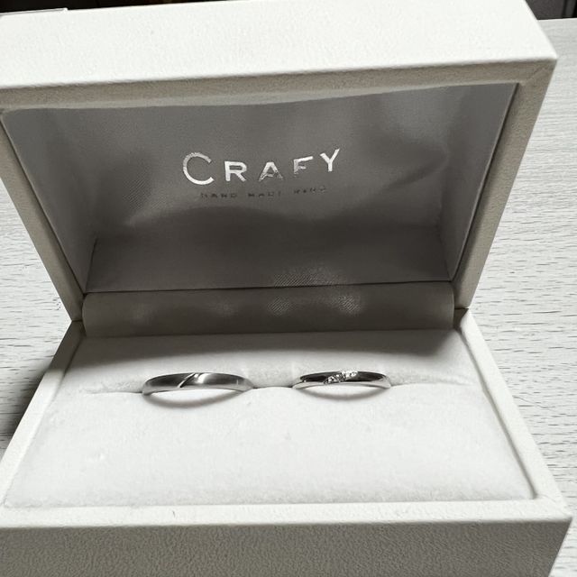 【CRAFY(クラフィ)の口コミ】 Instagramで拝見させていただき、世界に一つだけの結婚指輪を作成できると…