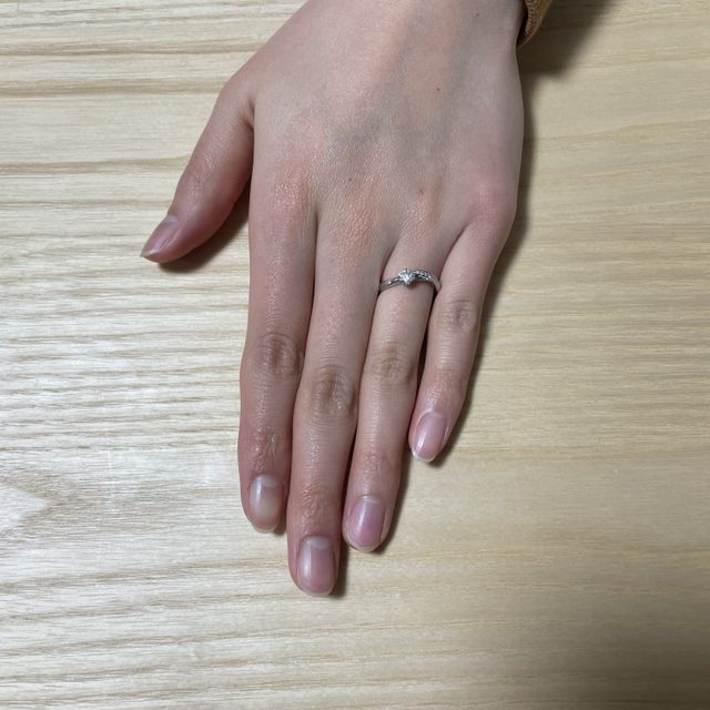 【アイプリモ(I-PRIMO)の口コミ】 1番の決め手は結婚指輪とセットになっているものだったためです。
色々な…