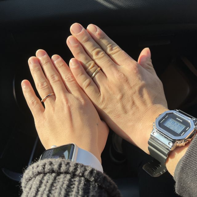 【4℃ BRIDAL(ヨンドシーブライダル)の口コミ】 デザインが可愛く、色も選べ、保証もずっとついてるので４℃さんの指輪で決…