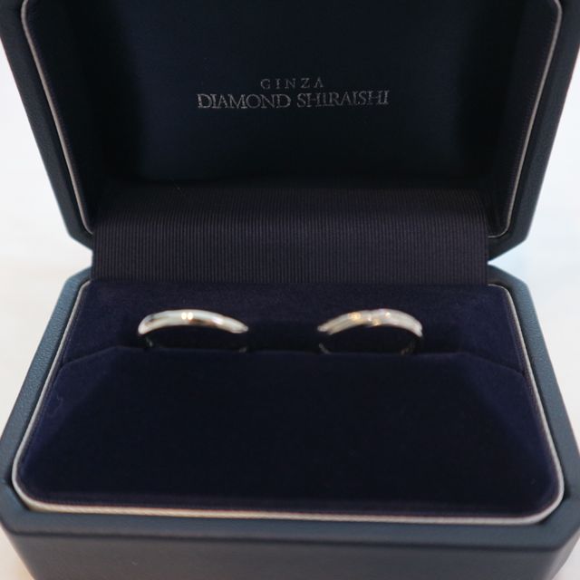 【銀座ダイヤモンドシライシの口コミ】 婚約指輪は2人の中で購入しないということを決めていたため、少しダイヤの…