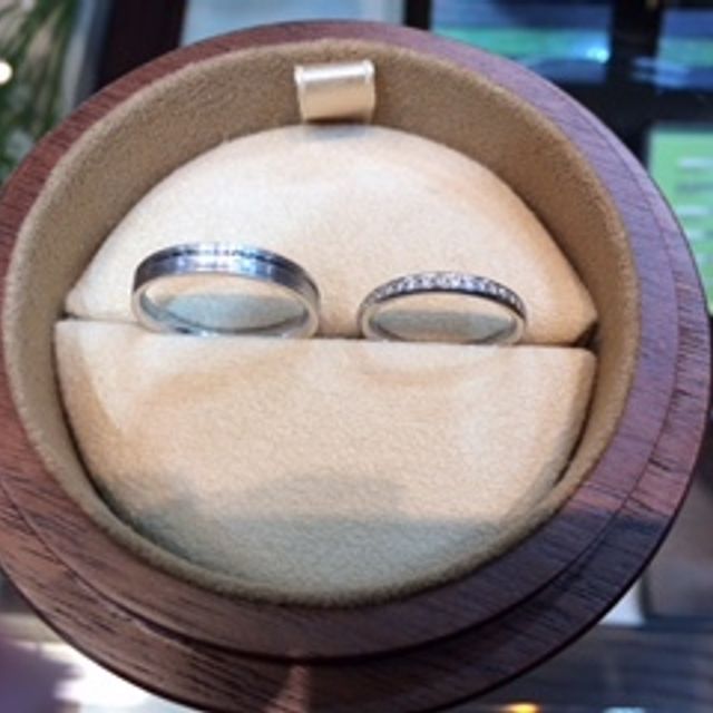 【COLANY(コラニー)の口コミ】 他のジュエリーの店を回って色々と試着しましたが、コラニーの指輪が一番…