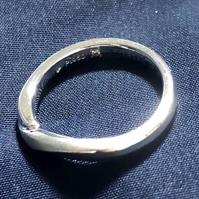 【アイプリモ(I-PRIMO)の口コミ】 ウェーブの感じ、マット加工が決め手でした。アトピーがあるため、プラチ…