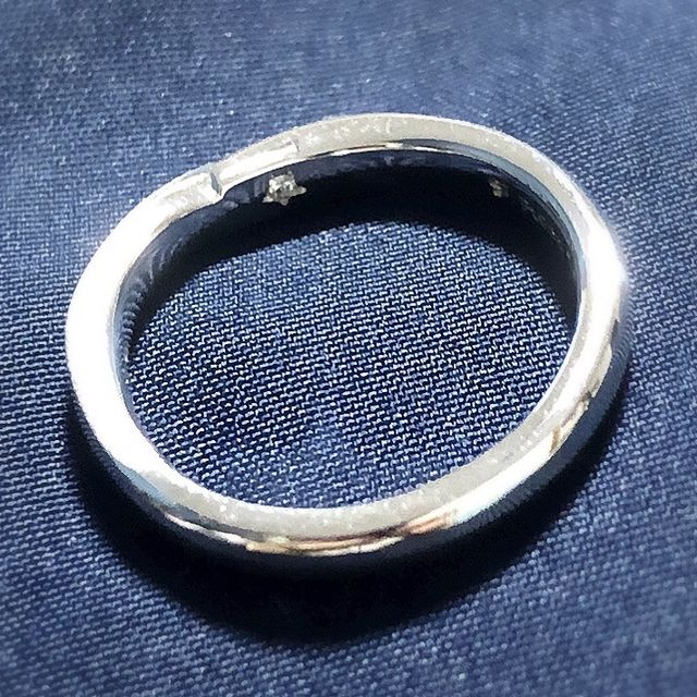 【アイプリモ(I-PRIMO)の口コミ】 ウェーブの感じ、マット加工が決め手でした。アトピーがあるため、プラチ…