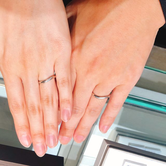 【銀座ダイヤモンドシライシの口コミ】 店名の通りダイヤモンドの質やカット方法にはこだわりがあるとの事で、と…