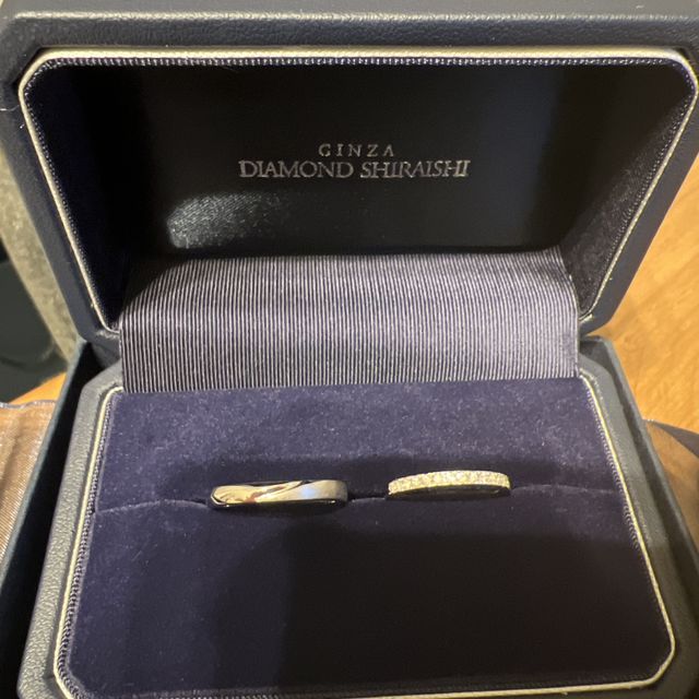 【銀座ダイヤモンドシライシの口コミ】 婚約者（女性）の意向が決め手です。婚約指輪は無しだったので、シンプル…