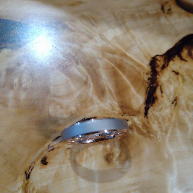 【ケイウノ ブライダル(K.UNO BRIDAL)の口コミ】 女性の方が主体的にどんな結婚指輪が欲しいとかのイメージを持ち、男性は…