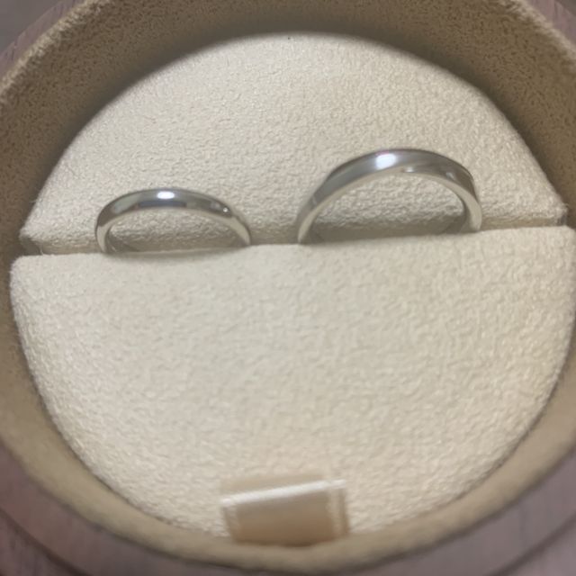 【COLANY(コラニー)の口コミ】 婚約者がインスタグラムにて婚約・結婚指輪を探していたところ発見。お店…