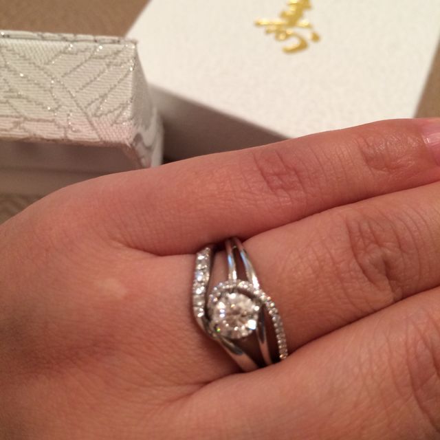 【カオキ　ダイヤモンド専門卸直営店の口コミ】 数店舗に赴き、欲しいデザインは掴めていたのですが、欲しいルースがなか…