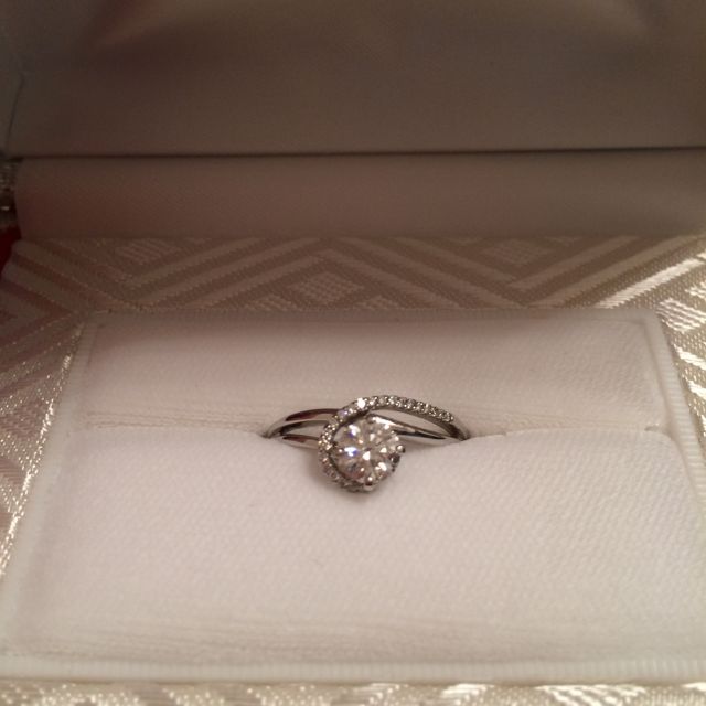 【カオキ　ダイヤモンド専門卸直営店の口コミ】 数店舗に赴き、欲しいデザインは掴めていたのですが、欲しいルースがなか…