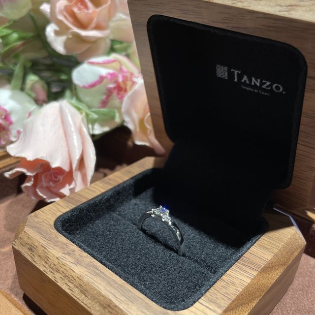 【TANZO.(鍛造指輪)の口コミ】 ネットで調べた際にはオーダーメイドと強度で決めました。
お伺いして最初…