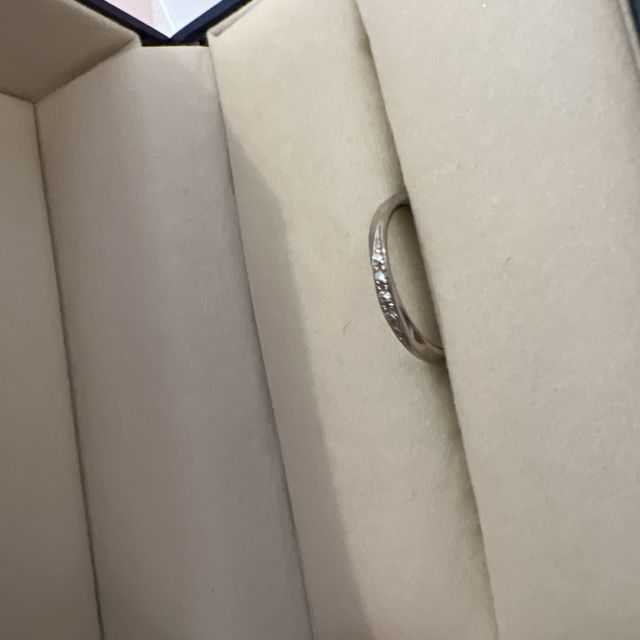 【GALA JEWELRY(ガラジュエリー)の口コミ】 価格が安かったことです
普段は外していることもありあまり高価なものには…