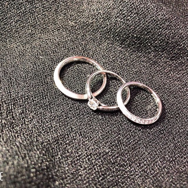 【銀座ダイヤモンドシライシの口コミ】 真っ直ぐのタイプが良かった！
ギラギラしすぎず、シンプルすぎず、絶妙な…