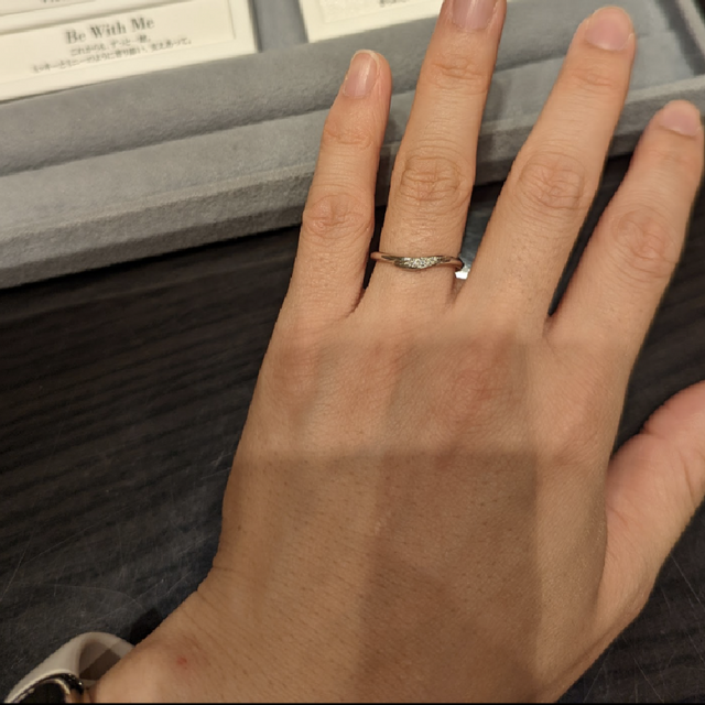 【ケイウノ ブライダル(K.UNO BRIDAL)の口コミ】 シンデレラのドレスのキラキラした感じをイメージしたデザインと伺いまし…