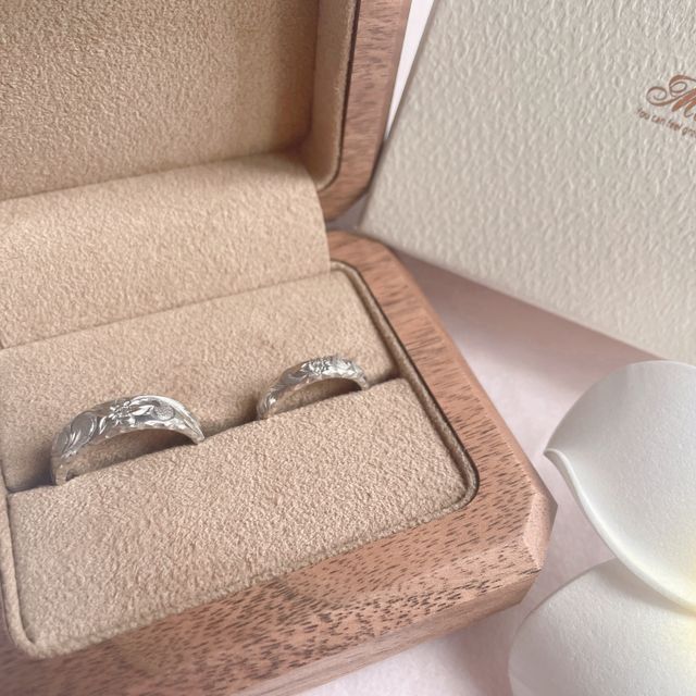 【Makana(マカナ)の口コミ】 2人共、元々ハワイアンジュエリーが好きで婚約した時から主人に結婚指輪は…