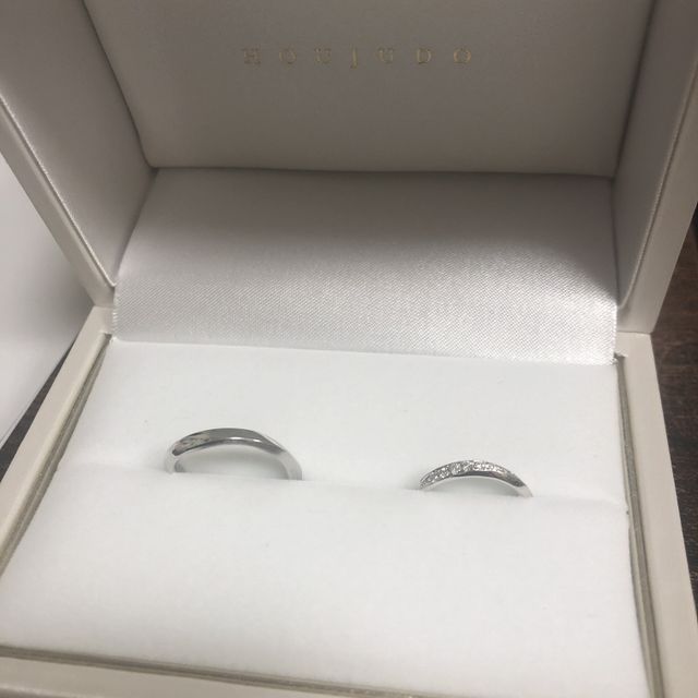 【宝寿堂(ほうじゅどう)の口コミ】 他の店舗も何件も足を運びましたが、宝寿堂さんのリングはダイヤ、レメ加…