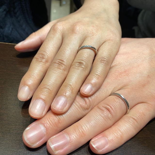 【TRECENTI(トレセンテ)の口コミ】 シンプルなデザインで着け心地も良かったです。また、ダイヤが埋め込みタ…