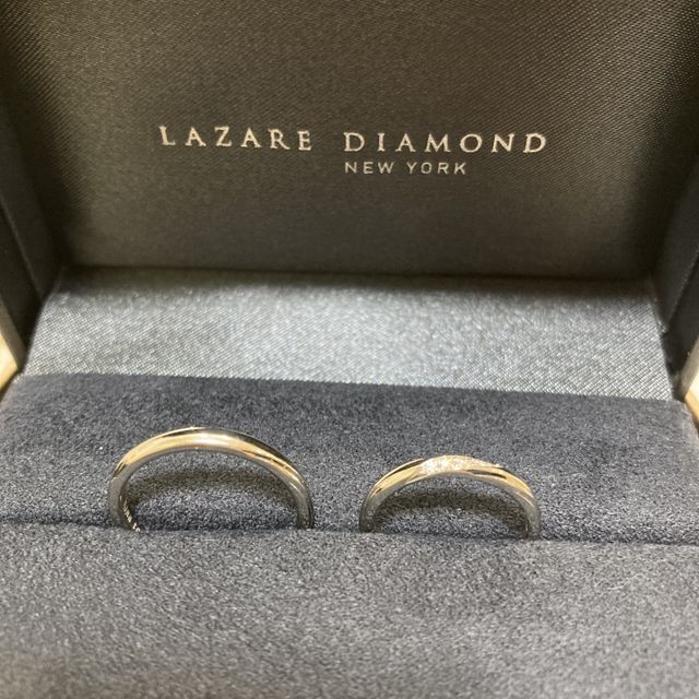 【ラザール ダイヤモンド(LAZARE DIAMOND)の口コミ】 結婚指輪の決め手は、婚約指輪と重ねづけがしたい・彼が私の為に一生懸命…