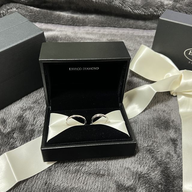 【エクセルコダイヤモンド(EXELCO DIAMOND)の口コミ】 ストレートに動きのあるデザインで周りと被りにくいデザインを探していま…