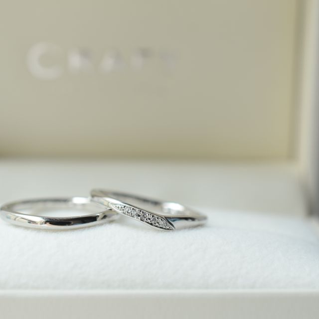 【CRAFY(クラフィ)の口コミ】 自分の手がふっくらしているので少しでも細く見えるようにV字の形を選択し…