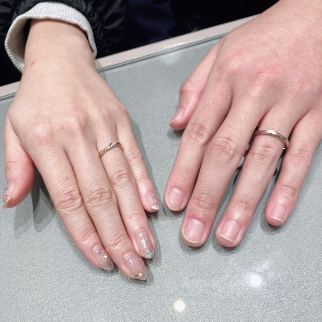 【アイプリモ(I-PRIMO)の口コミ】 指輪のデザインと色です！！
肌なじみのいいピンクゴールドがお気に入りで…