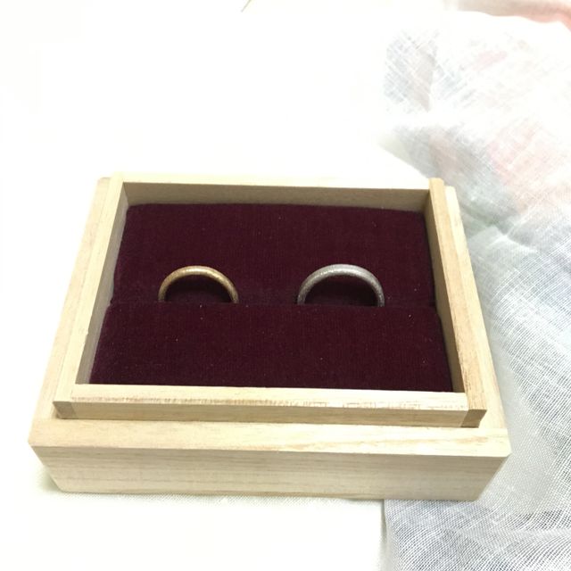 【ichi(イチ)の口コミ】 雑誌等で様々な指輪をみてきたが、特にシンプルだけど、デザインがきめ細…