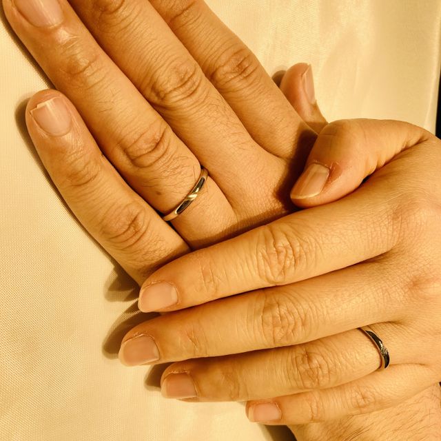 【銀座ダイヤモンドシライシの口コミ】 デザインが事前にネットで見ていた時から気になっていたのですが、お店で…