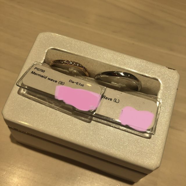 【FRAU KOBE JAPAN(フラウ コウベ ジャパン)の口コミ】 結婚指輪のデザインが、手に馴染むような素敵なデザインであったため購入…