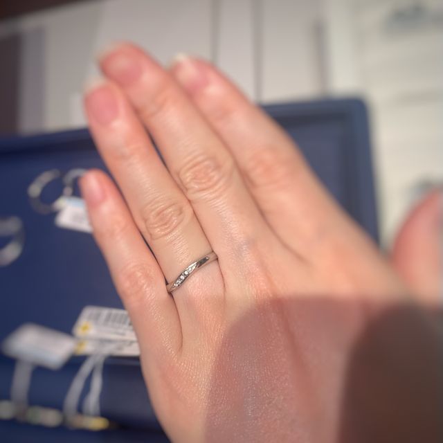 【銀座ダイヤモンドシライシの口コミ】 デザインが豊富で自分の好みのデザインが見つかるのではないかと思います…