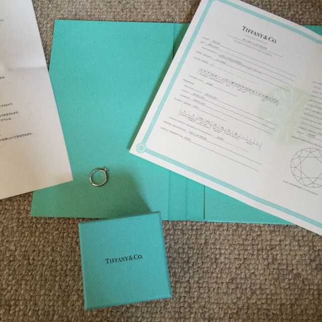【ティファニー(Tiffany & Co.)の口コミ】 彼が買ってくれたので決め手などはわかりませんが、ティファニーの銀座店…