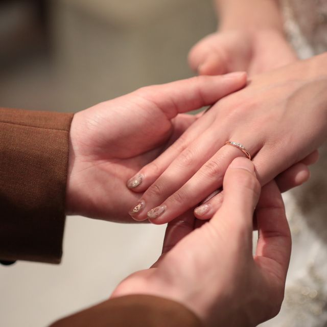 【銀座ダイヤモンドシライシの口コミ】 たくさん試着して他の店舗も吸う店舗足を運びました。
色々な要望を伝えて…