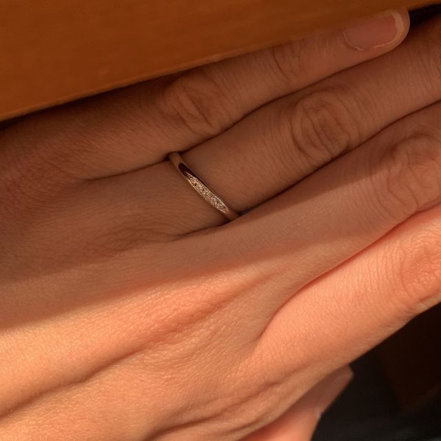 【銀座ダイヤモンドシライシの口コミ】 プラチナでストレートタイプの王道のものが欲しく、事前にネットで情報を…