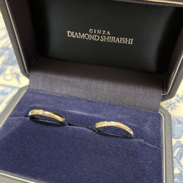 【銀座ダイヤモンドシライシの口コミ】 内側に丸みがあり、なだらかなウェーブのデザインが最も馴染みが良かった…
