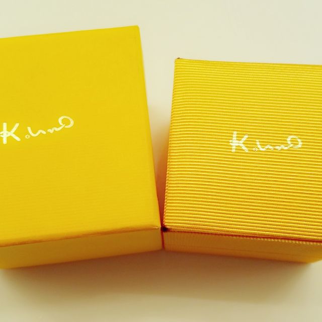 【ケイウノ ブライダル(K.UNO BRIDAL)の口コミ】 相手の方と神戸へ日帰り旅行に行ったさいにふと彼がこちらのお店が目に入…