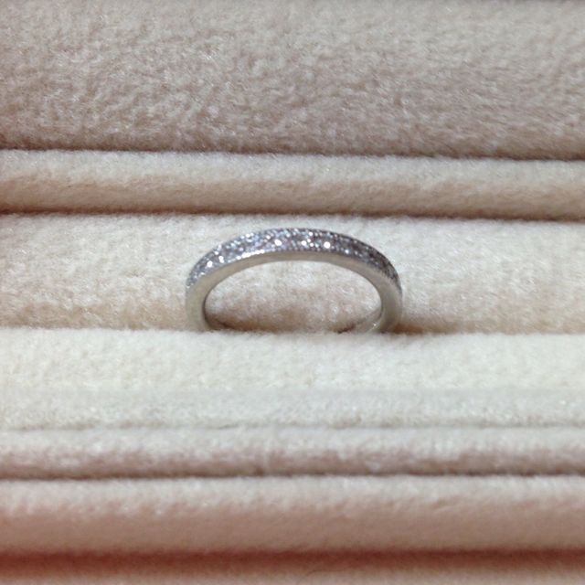 【Ponte Vecchio(ポンテヴェキオ)の口コミ】 ハーフエタニティで探していました。（エタニティだとサイズ直しがきかな…