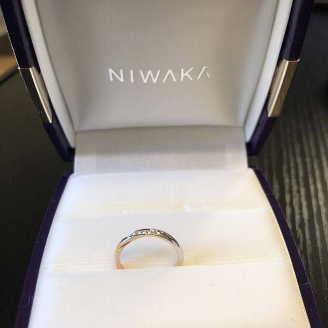 【俄(にわか)の口コミ】 担当してくださったお姉さんがとても丁寧で自分達好みの指輪を幾つか持っ…